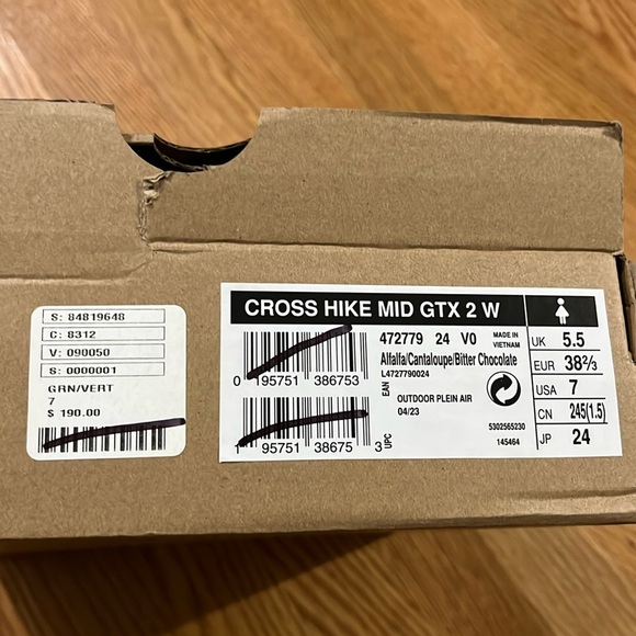 Salomon Cross Hike Mid GTX 2 Size 7 NWT - Picture 5 of 16